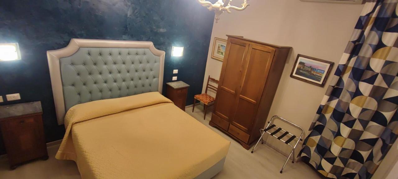 Hotel Merlini Florenz Exterior foto